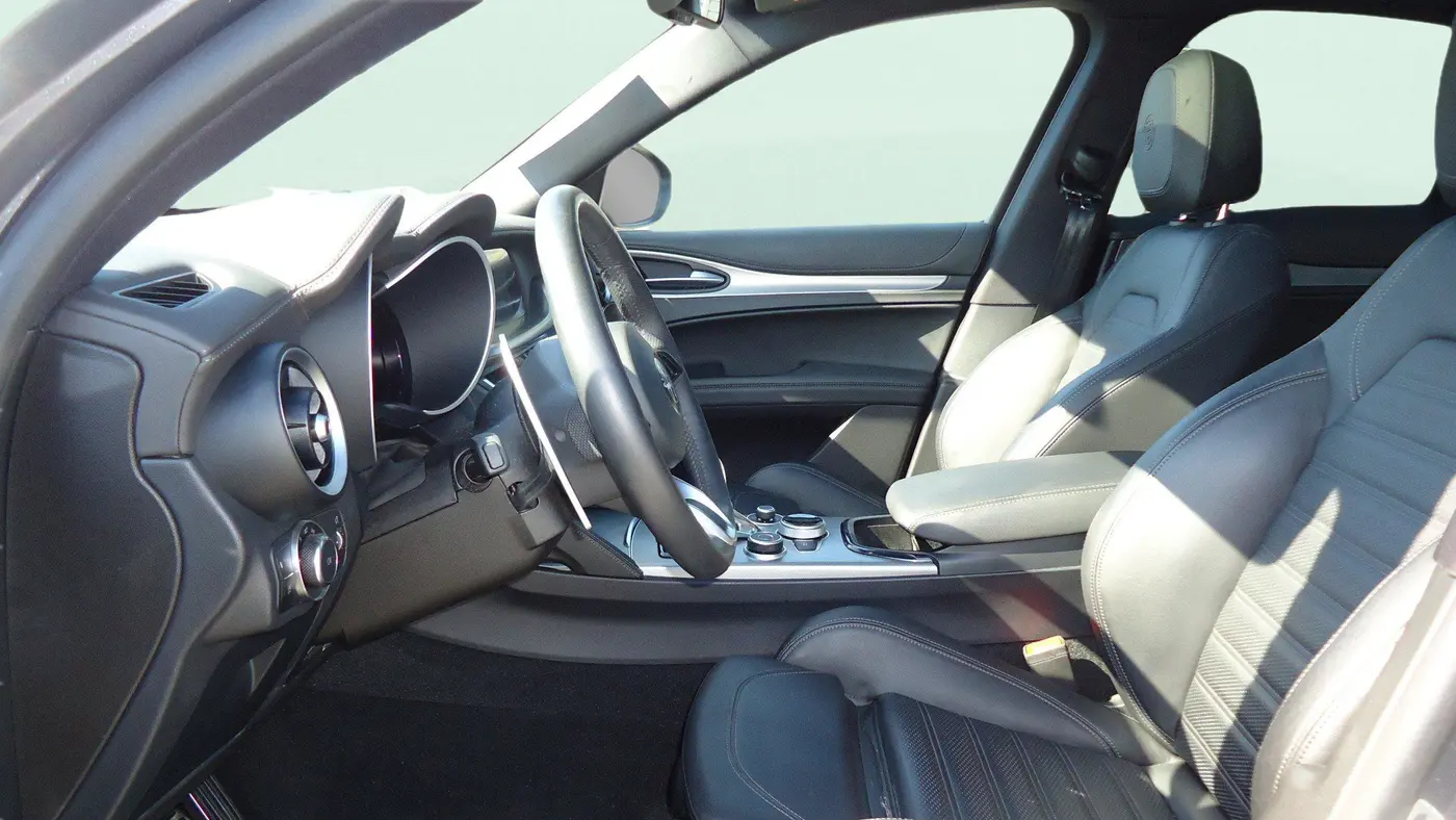 2024 Alfa Romeo Stelvio Ti