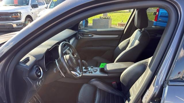 2024 Alfa Romeo Stelvio Ti