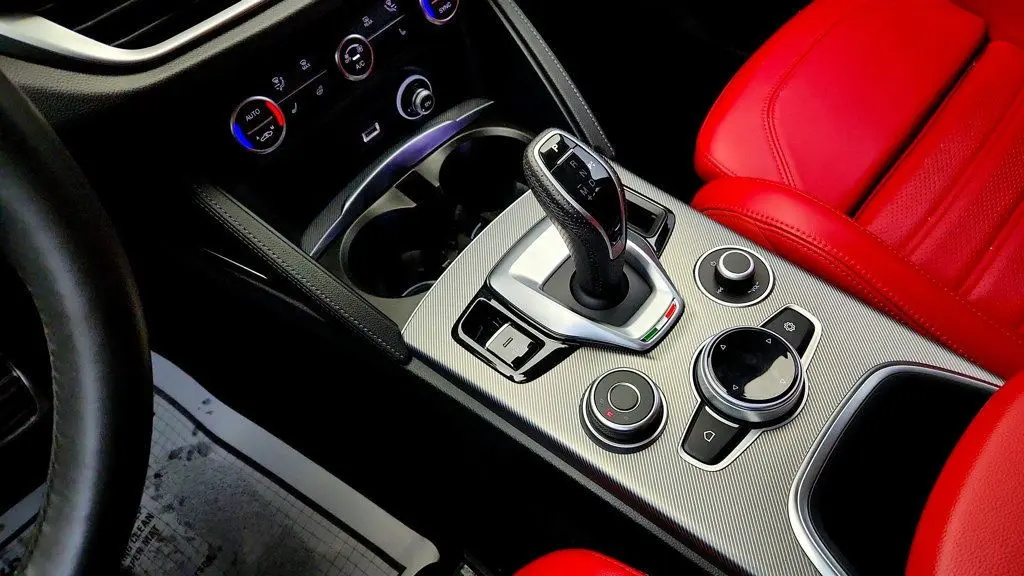2022 Alfa Romeo Stelvio Ti