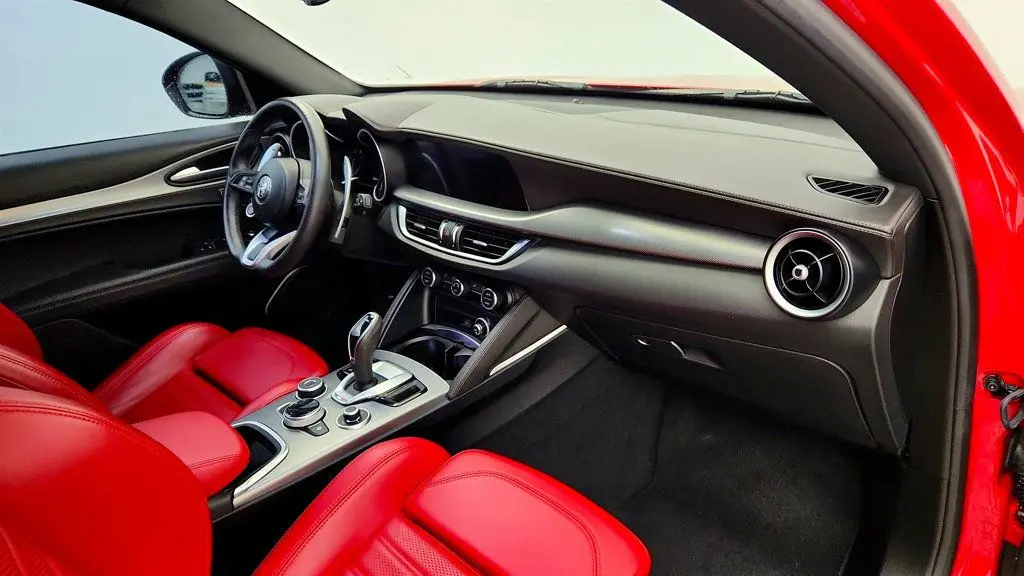 2022 Alfa Romeo Stelvio Ti
