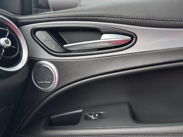 2024 Alfa Romeo Stelvio