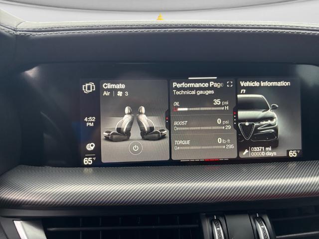2024 Alfa Romeo Stelvio