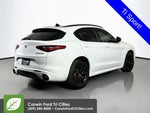 2020 Stelvio Thumbnail 16