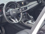 2022 Stelvio Thumbnail 37