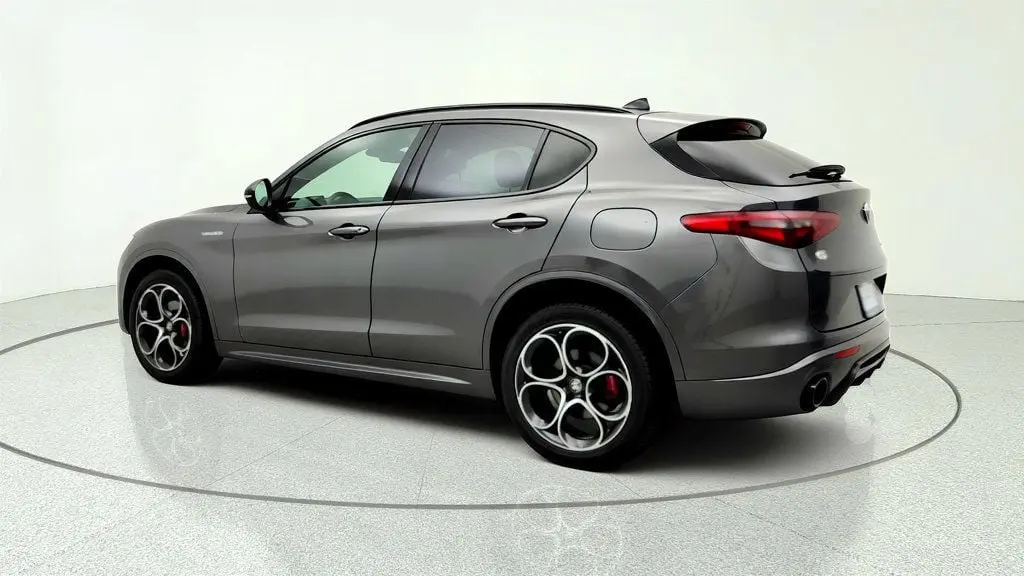 2022 Alfa Romeo Stelvio Ti