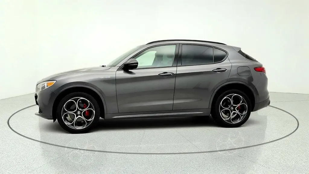 2022 Alfa Romeo Stelvio Ti