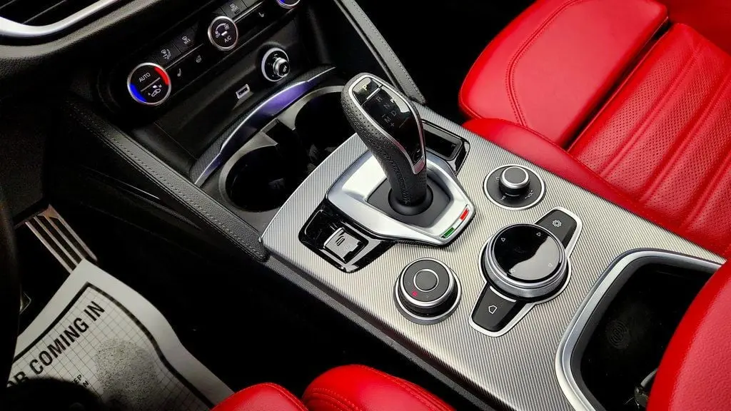 2022 Alfa Romeo Stelvio Ti