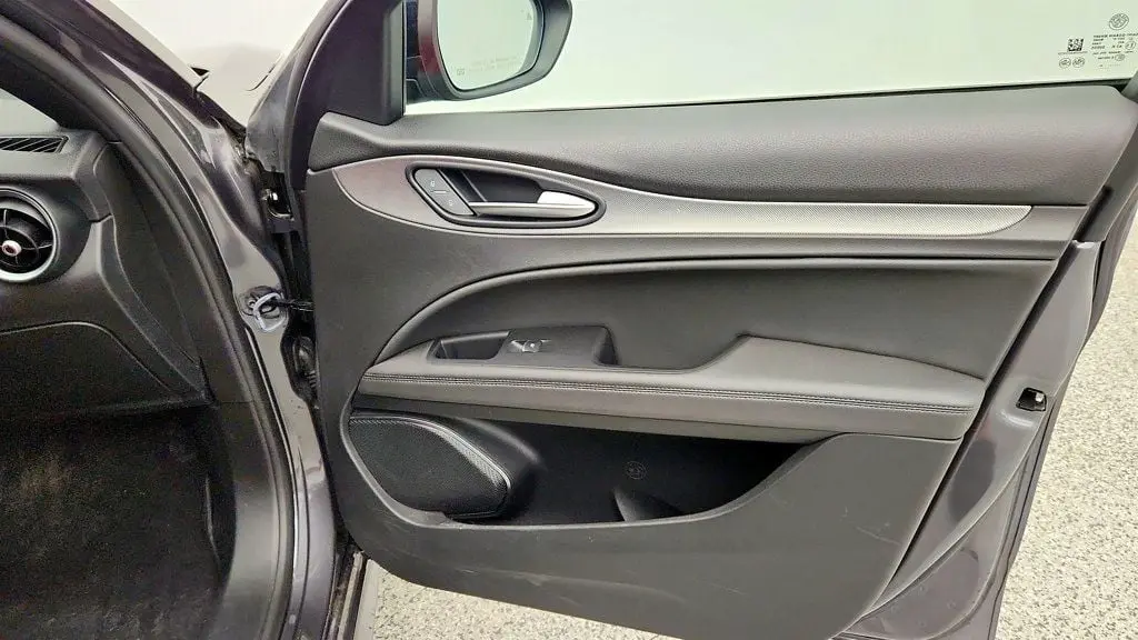 2022 Alfa Romeo Stelvio Ti
