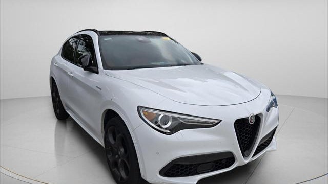 2022 Alfa Romeo Stelvio Ti