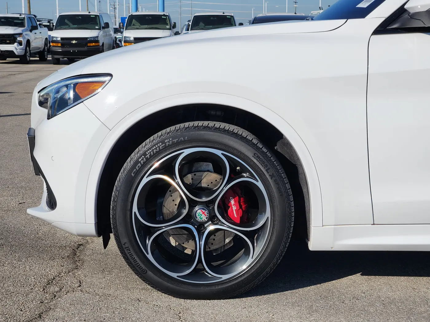 2021 Alfa Romeo Stelvio - $23,917