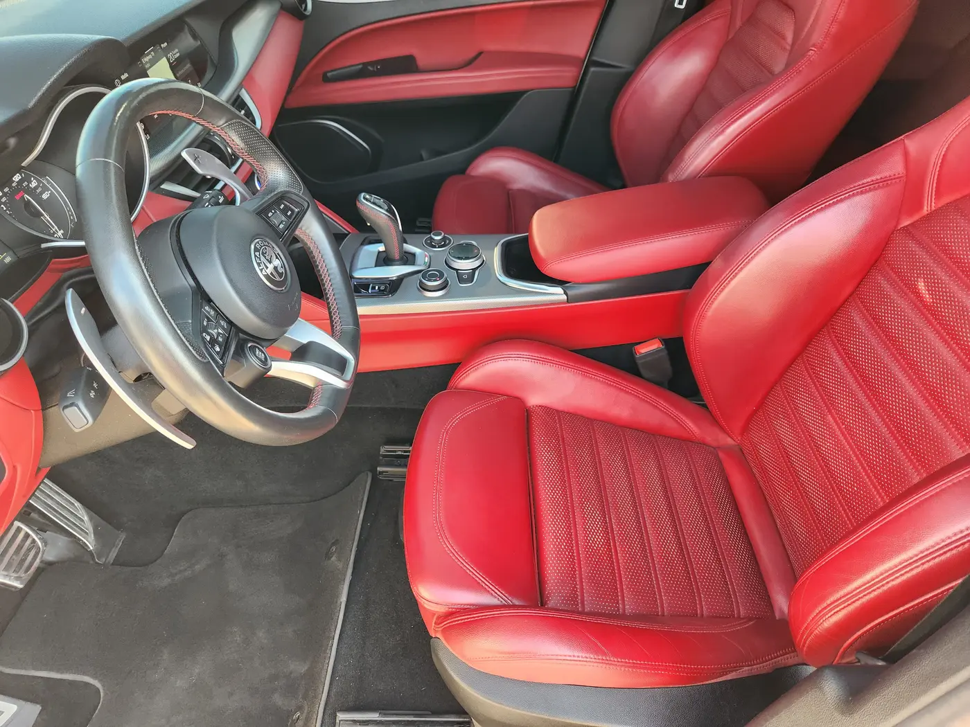 2021 Alfa Romeo Stelvio - $23,917