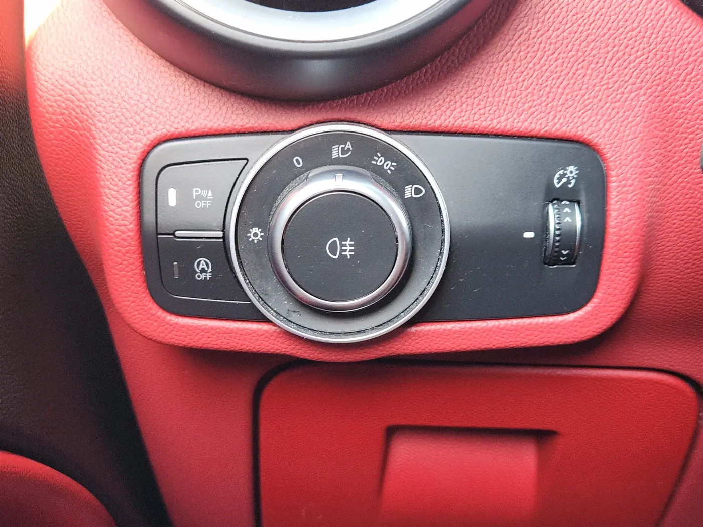 2021 Alfa Romeo Stelvio - $23,917