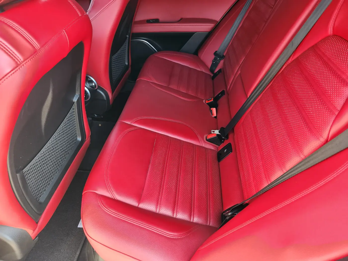 2021 Alfa Romeo Stelvio - $23,917