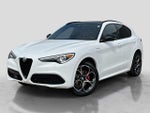 2023 Stelvio Thumbnail 1
