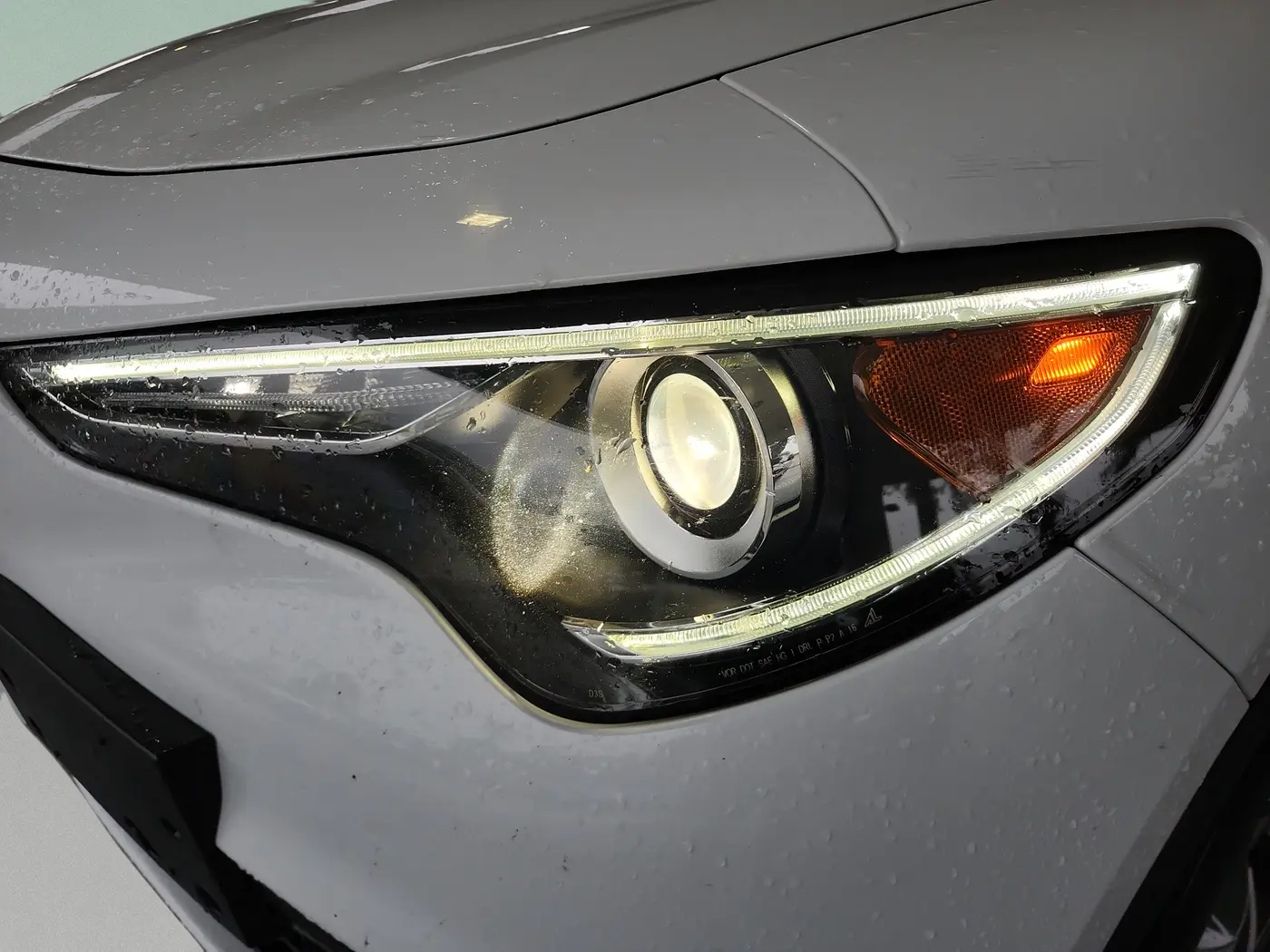 2019 Alfa Romeo Stelvio - $15,700