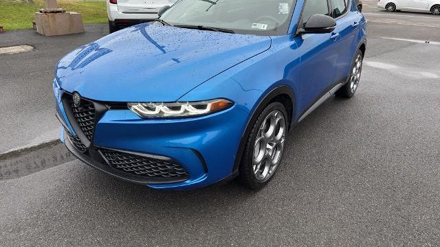 2025 Alfa Romeo Tonale Hybrid Base