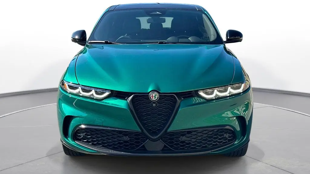 2025 Alfa Romeo Tonale Hybrid Base