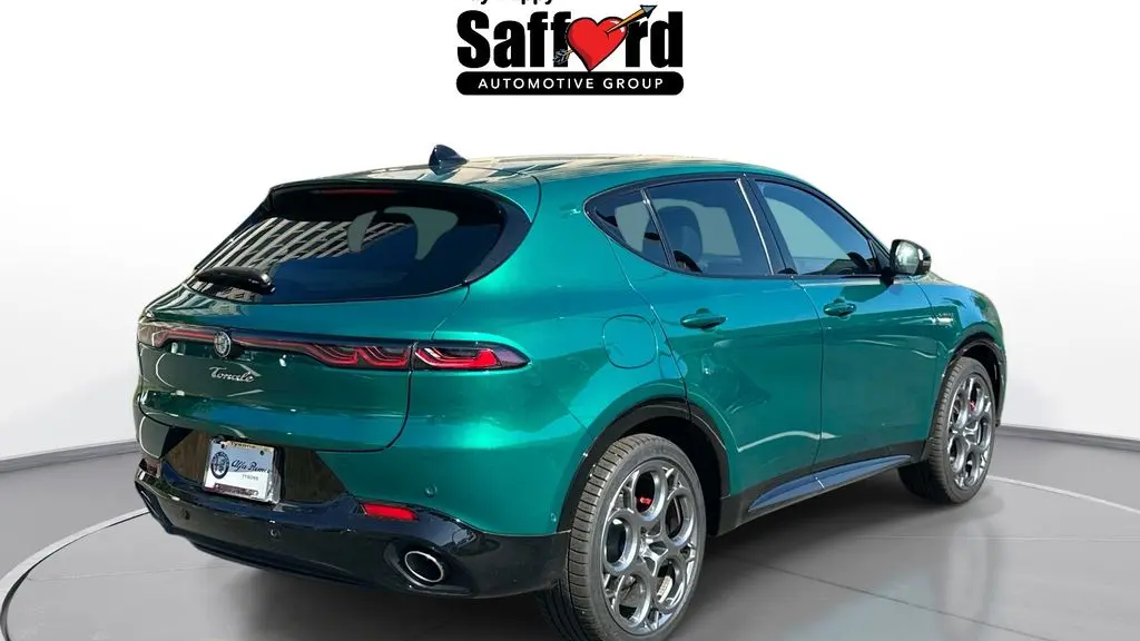 2025 Alfa Romeo Tonale Hybrid Base