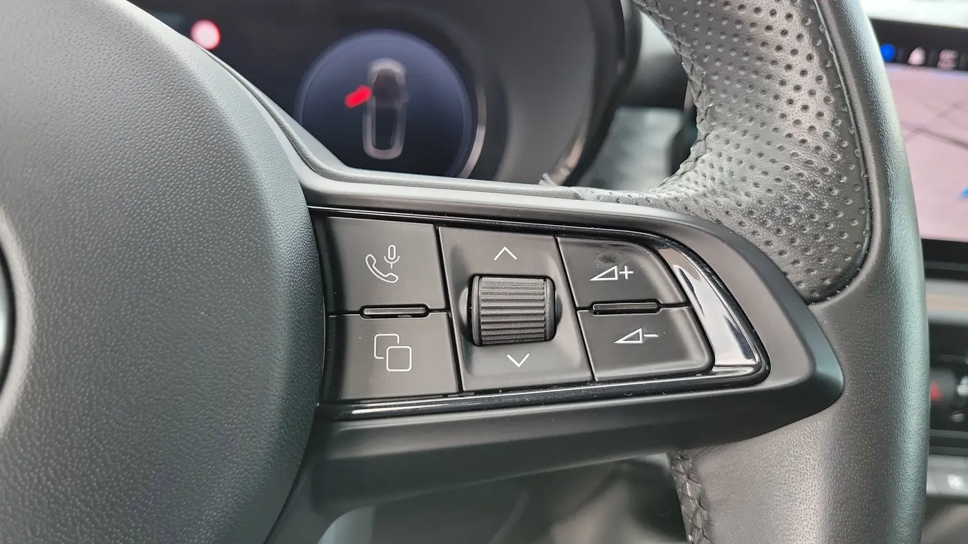 2024 Alfa Romeo Tonale Hybrid Ti