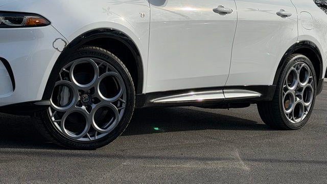 2024 Alfa Romeo Tonale Hybrid Ti