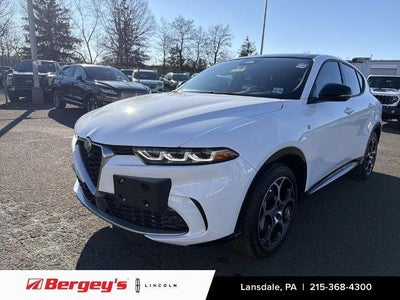 Photo of a 2024 Alfa Romeo Tonale Hybrid Eawd TI 4DR Crossover for sale