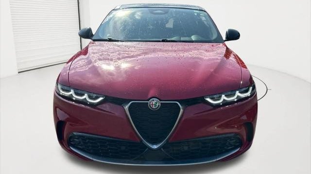 2024 Alfa Romeo Tonale Hybrid Ti