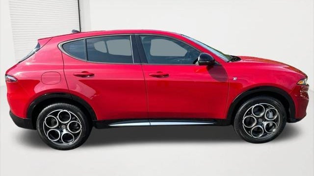 2024 Alfa Romeo Tonale Hybrid Ti