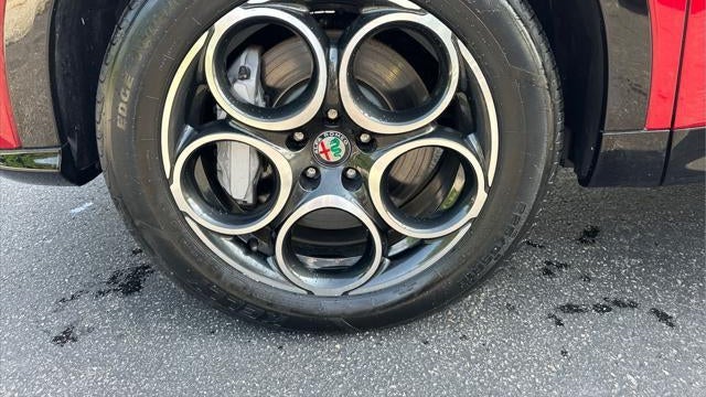 2024 Alfa Romeo Tonale Hybrid Ti