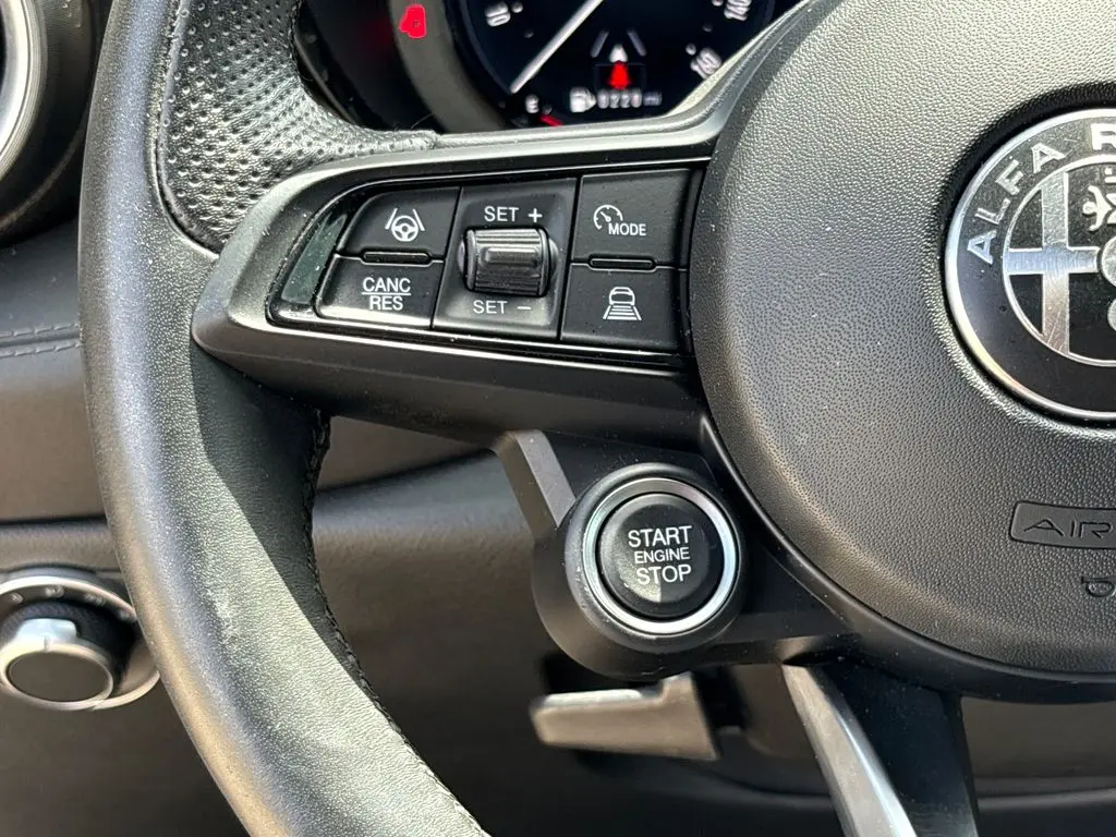 2024 Alfa Romeo Tonale - $19,500