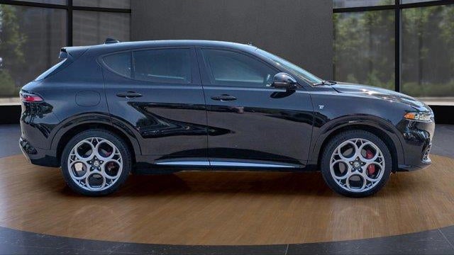 2024 Alfa Romeo Tonale Hybrid Ti