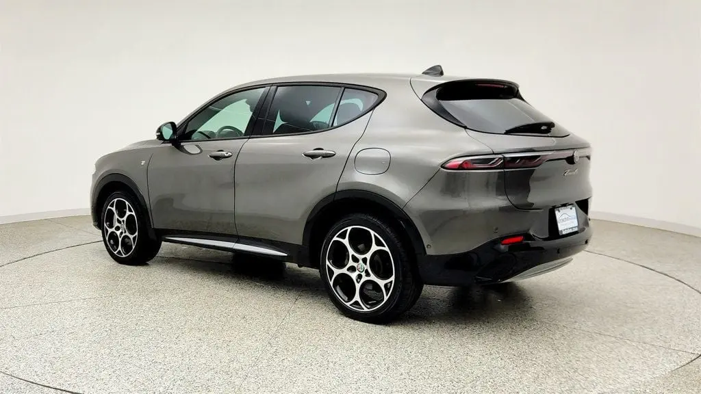 2024 Alfa Romeo Tonale Hybrid Ti