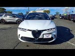 2024 Tonale Hybrid Thumbnail 3