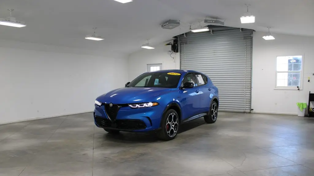 2024 Alfa Romeo Tonale Hybrid Veloce