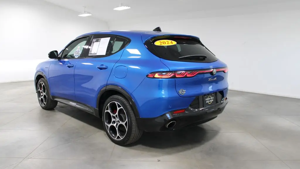 2024 Alfa Romeo Tonale Hybrid Veloce