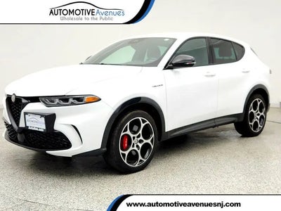 Photo of a 2024 Alfa Romeo Tonale Hybrid Eawd Veloce 4DR Crossover for sale