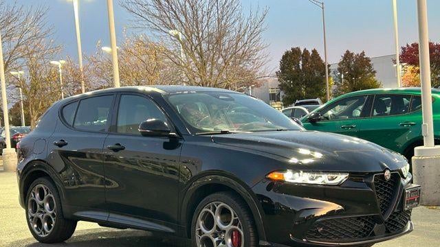 2024 Alfa Romeo Tonale Hybrid Veloce