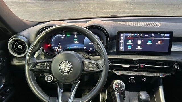 2024 Alfa Romeo Tonale Hybrid Veloce