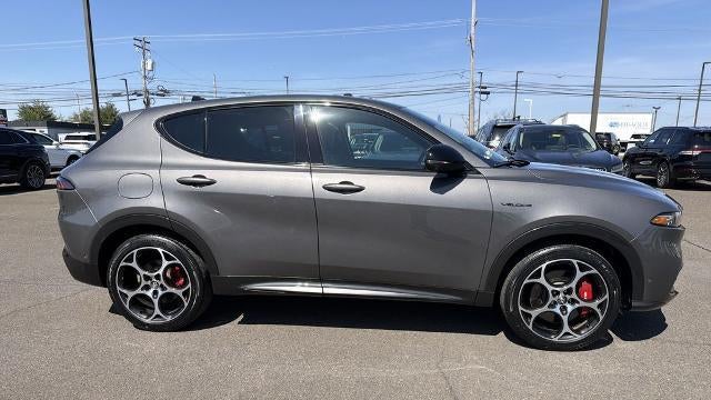2024 Alfa Romeo Tonale Hybrid Veloce