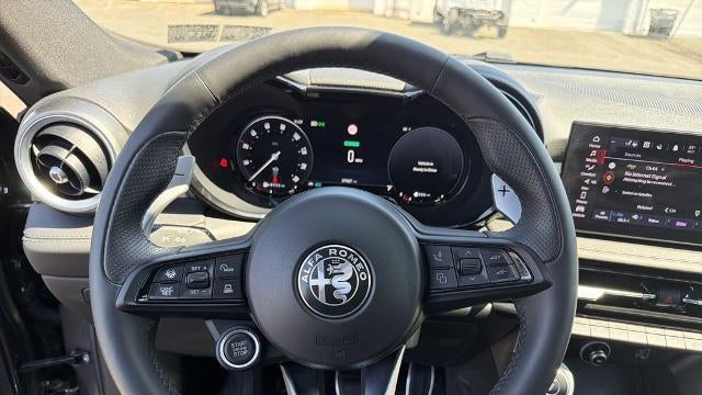 2024 Alfa Romeo Tonale Hybrid Veloce