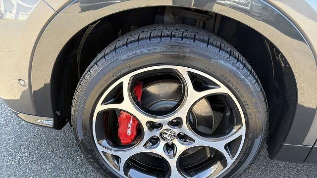 2024 Alfa Romeo Tonale Hybrid Veloce