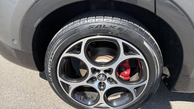 2024 Alfa Romeo Tonale Hybrid Veloce