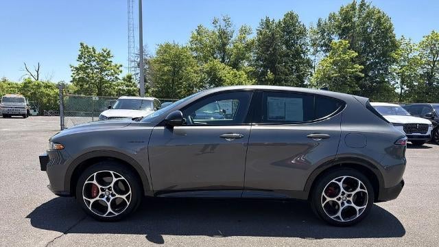 2024 Alfa Romeo Tonale Hybrid Veloce