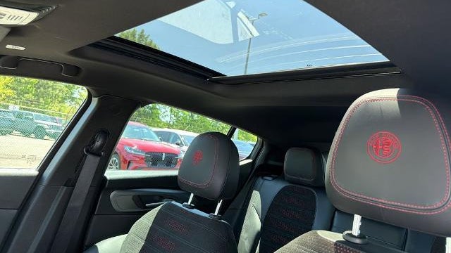 2024 Alfa Romeo Tonale Hybrid Veloce