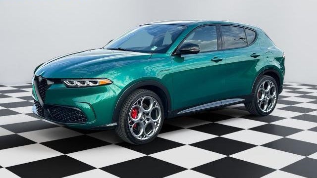 Preowned 2024 Alfa Romeo Tonale Hybrid Veloce for Sale