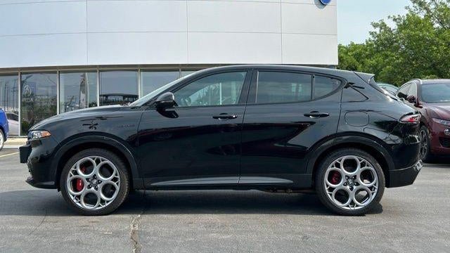 2024 Alfa Romeo Tonale Hybrid Veloce