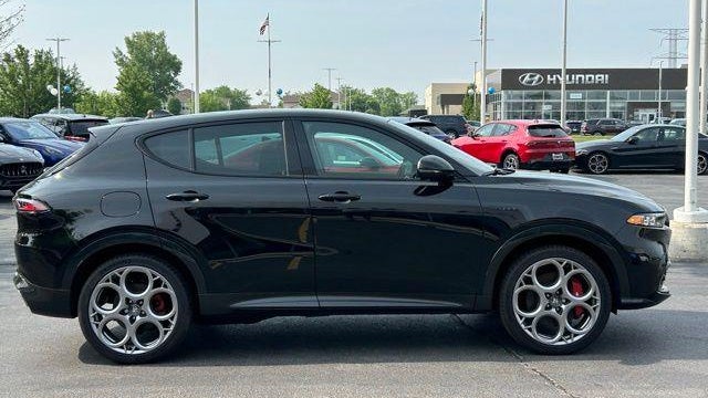 2024 Alfa Romeo Tonale Hybrid Veloce