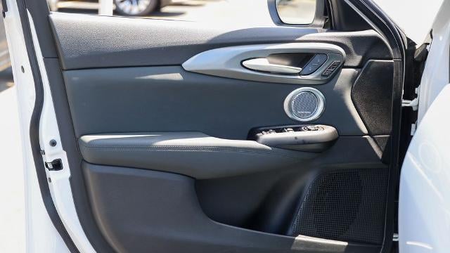2024 Alfa Romeo Tonale Hybrid Veloce