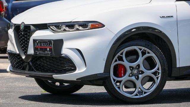 2024 Alfa Romeo Tonale Hybrid Veloce
