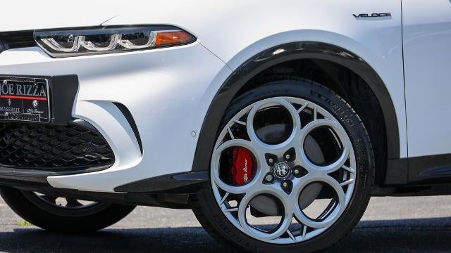 2024 Alfa Romeo Tonale Hybrid Veloce