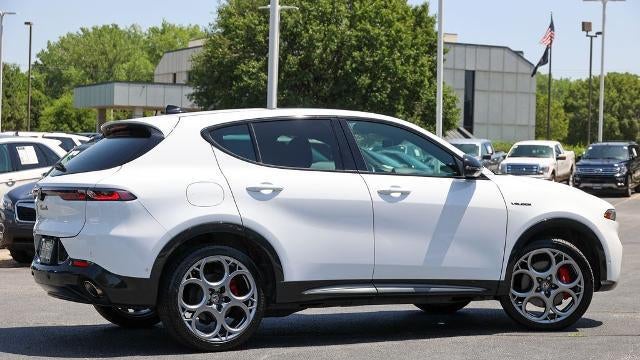 2024 Alfa Romeo Tonale Hybrid Veloce